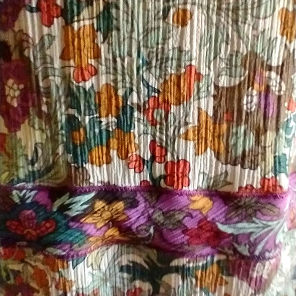 Blouse J.Jill NWOT- Women's 100% Rayon blouse - Picture 7 of 9